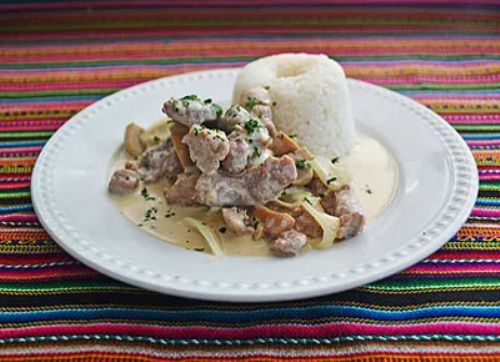 Lomo de cerdo tipo Strogonoff