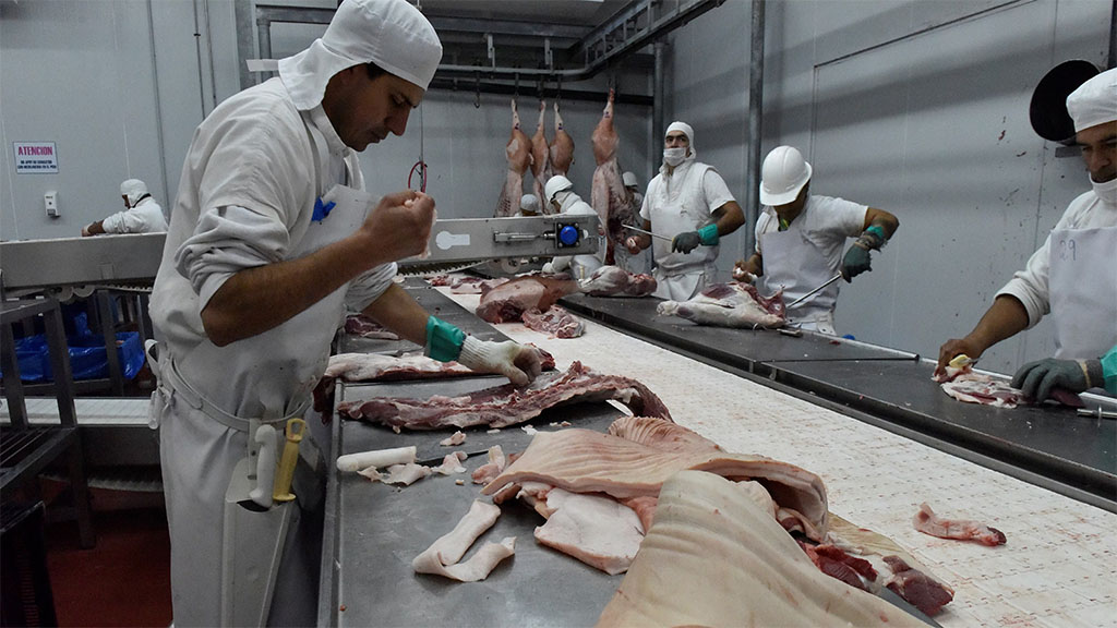 Un frigorífico cordobés va por más producción  y agregado de valor